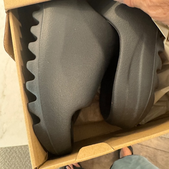 Yeezy Slide